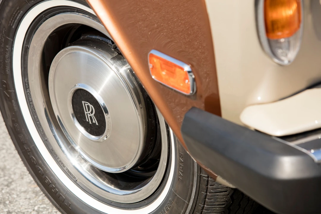 1976 Rolls-Royce Corniche Series I - Image 22 of 27