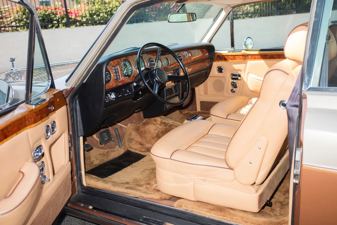 1976 Rolls-Royce Corniche Series I - Image 20 of 27