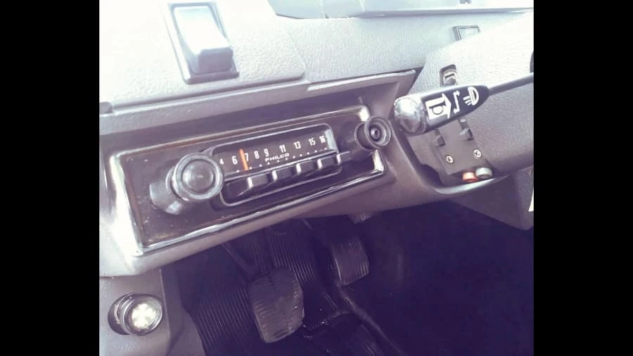 1976 Land Rover Range Rover Classic - Image 3 of 12
