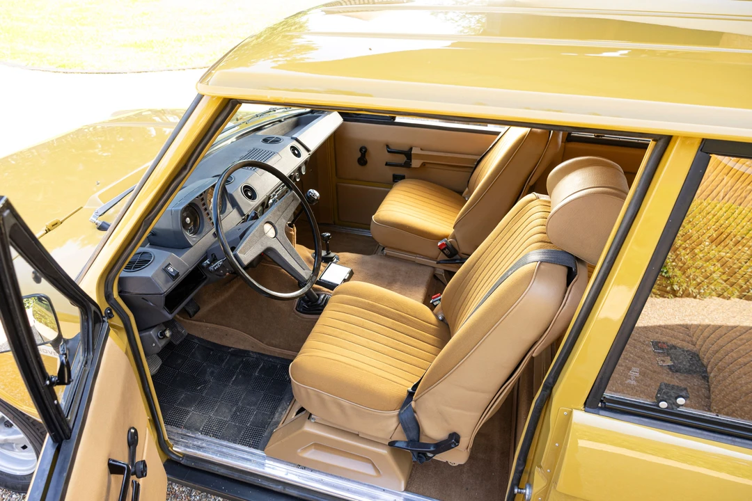 1976 Land Rover Range Rover Classic - Image 15 of 31