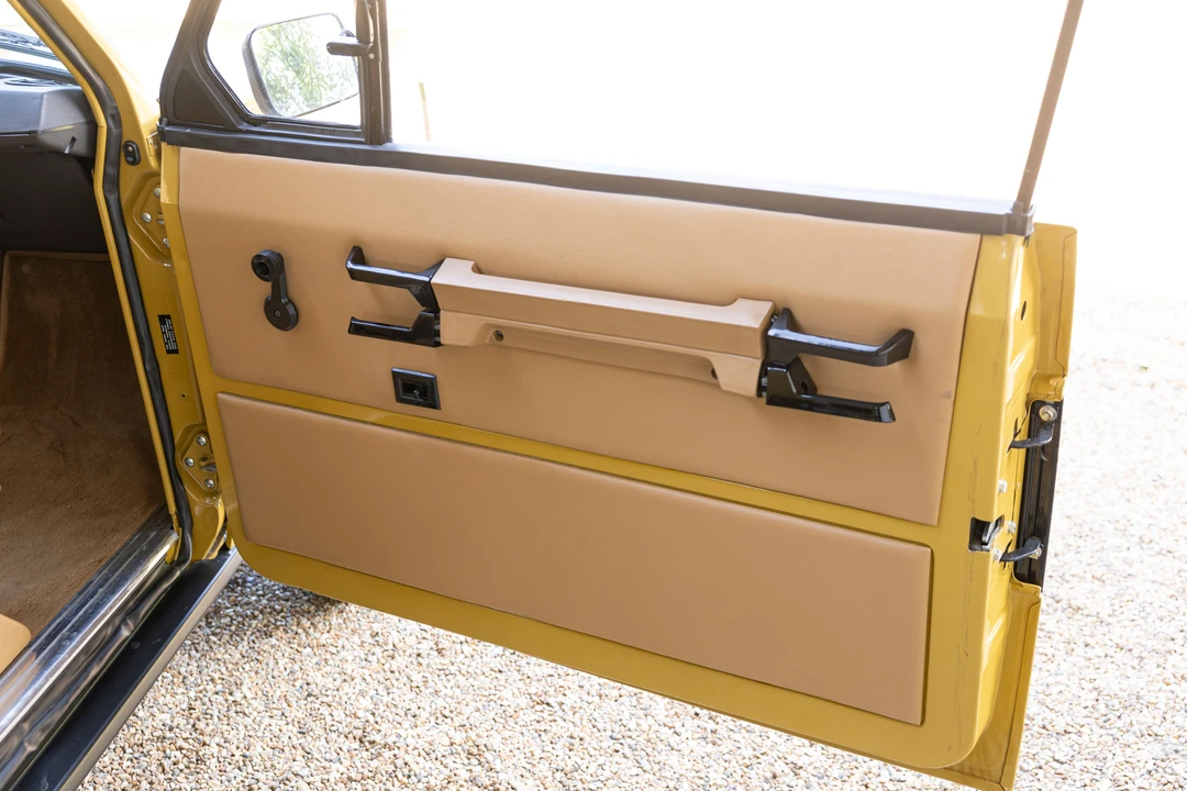 1976 Land Rover Range Rover Classic - Image 28 of 31