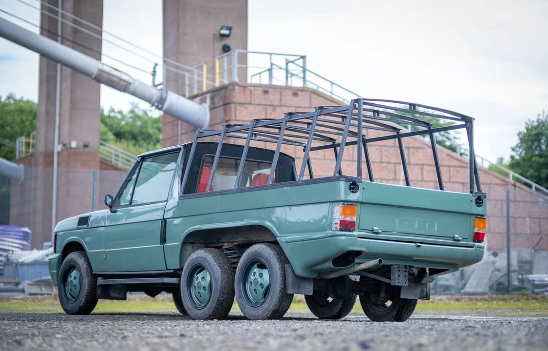 1976 Land Rover Range Rover Classic - Image 16 of 30