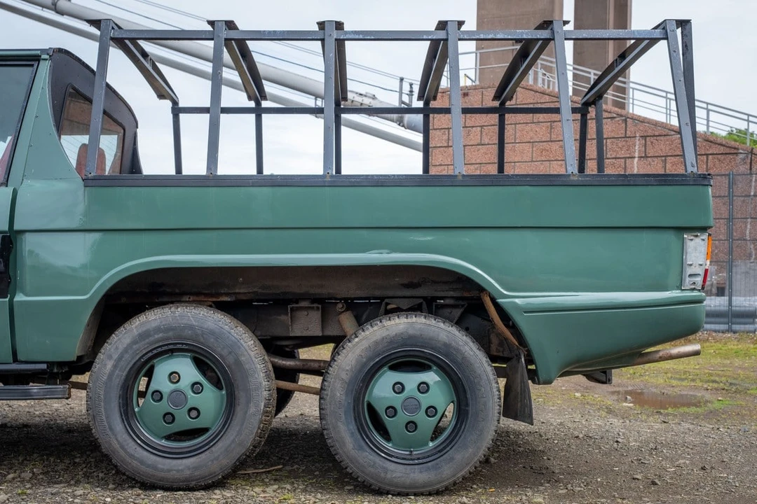 1976 Land Rover Range Rover Classic - Image 21 of 30