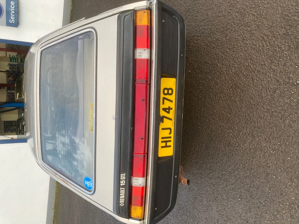 1976 Renault - Image 2 of 10