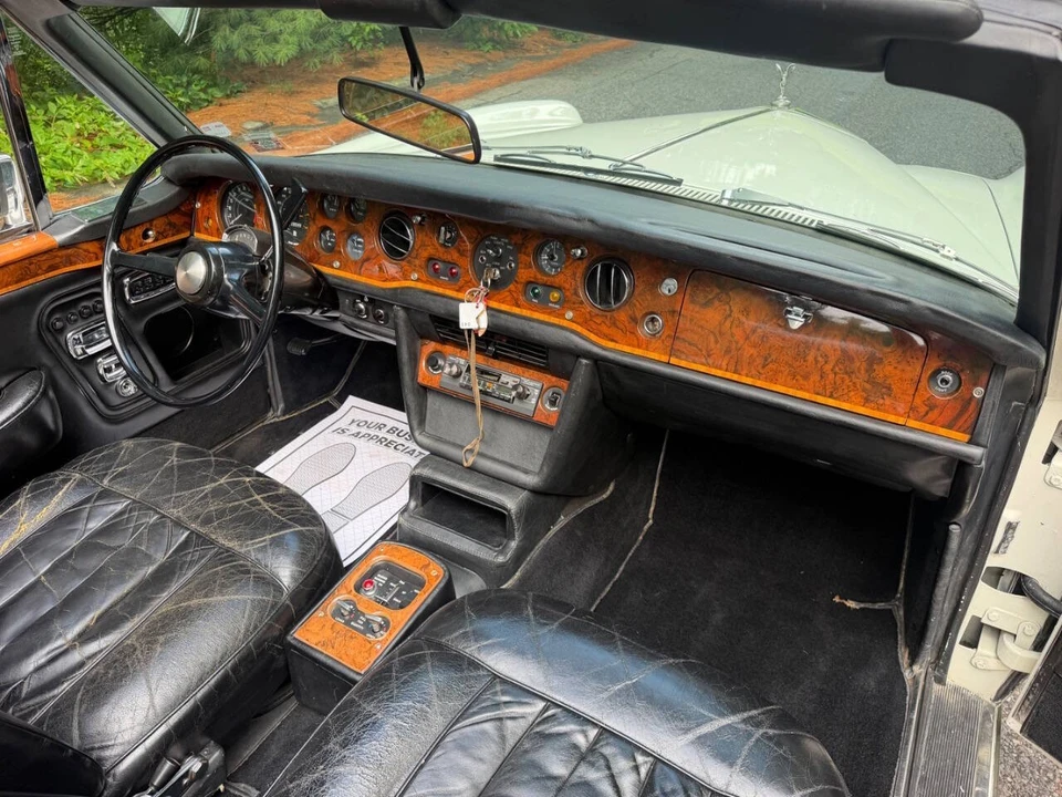 1976 Rolls-Royce Corniche Series I - Image 31 of 31