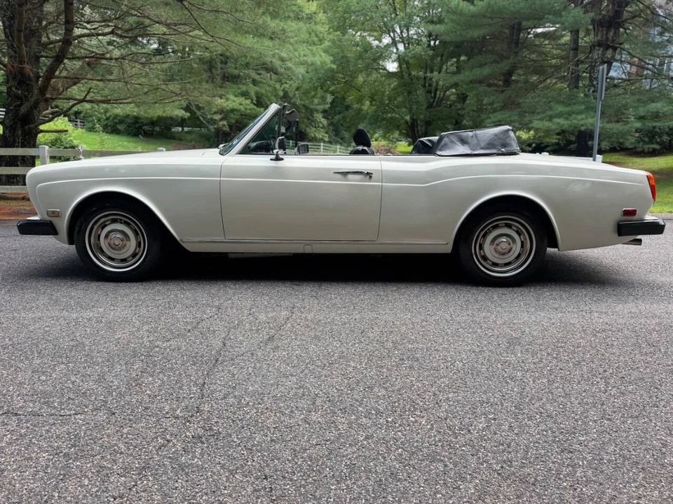 1976 Rolls-Royce Corniche Series I - Image 3 of 31