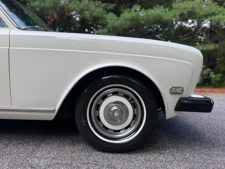 1976 Rolls-Royce Corniche Series I - Image 10 of 31