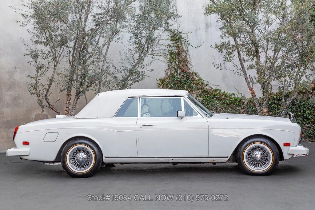 1976 Rolls-Royce Corniche Series I - Image 9 of 12