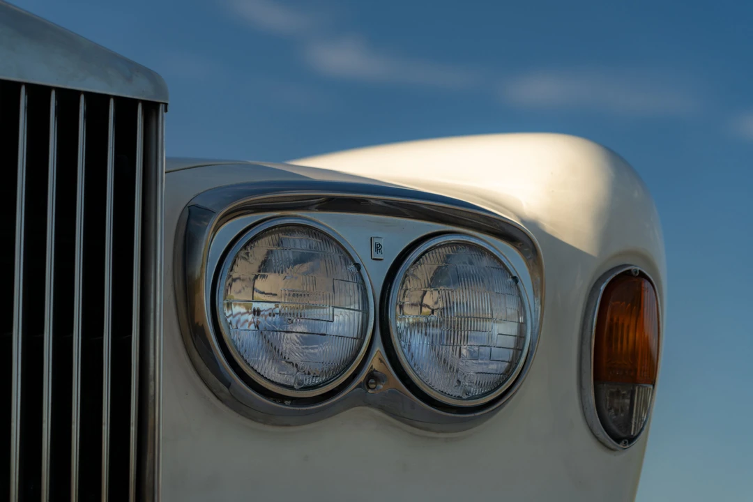 1976 Rolls-Royce Corniche Series I - Image 9 of 27