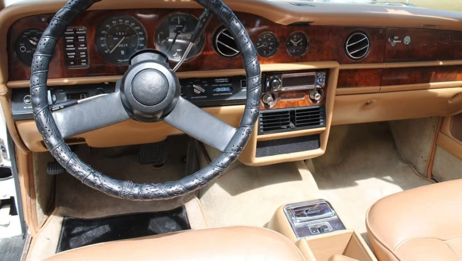 1976 Rolls-Royce Corniche Series I - Image 4 of 12