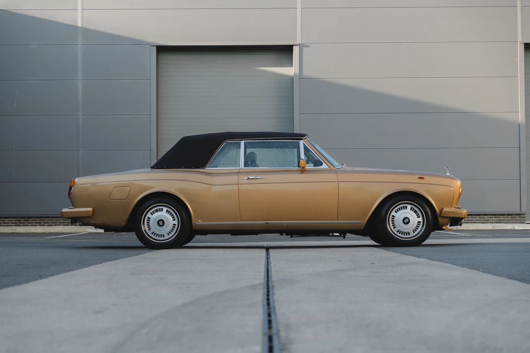 1976 Rolls-Royce Corniche Series I - Image 12 of 31