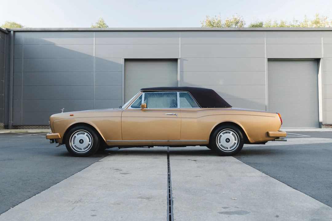 1976 Rolls-Royce Corniche Series I - Image 16 of 31