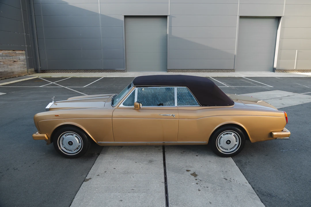 1976 Rolls-Royce Corniche Series I - Image 24 of 31