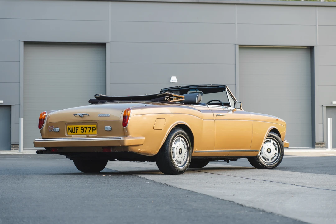 1976 Rolls-Royce Corniche Series I - Image 5 of 31