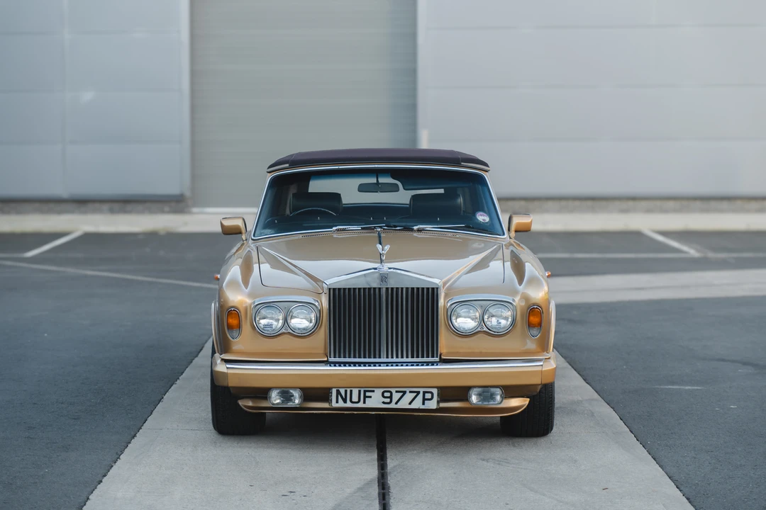 1976 Rolls-Royce Corniche Series I - Image 2 of 31