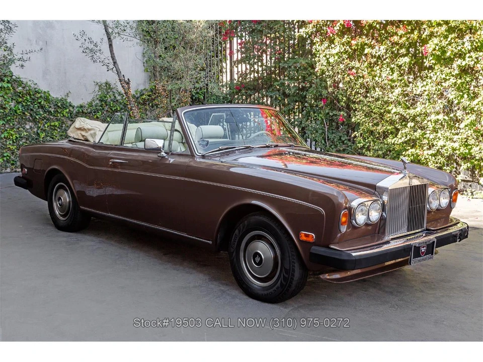 1976 Rolls-Royce Corniche Series I - Image 2 of 31