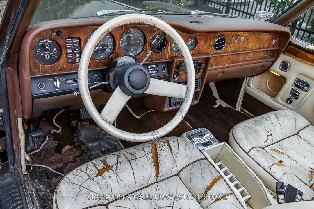 1976 Rolls-Royce Corniche Series I - Image 24 of 31
