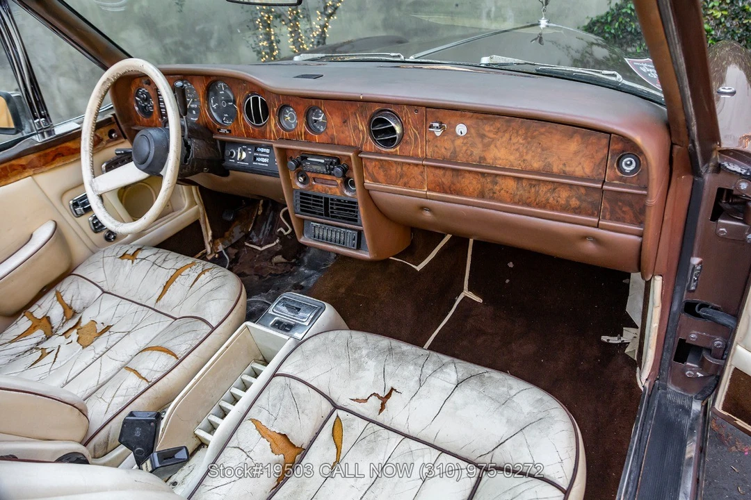 1976 Rolls-Royce Corniche Series I - Image 29 of 31