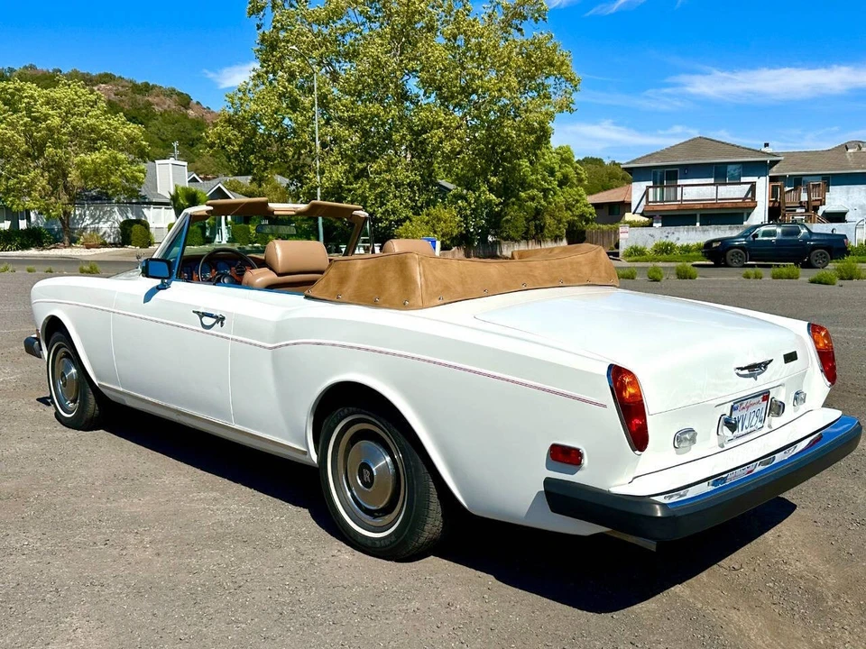 1976 Rolls-Royce Corniche Series I - Image 7 of 12