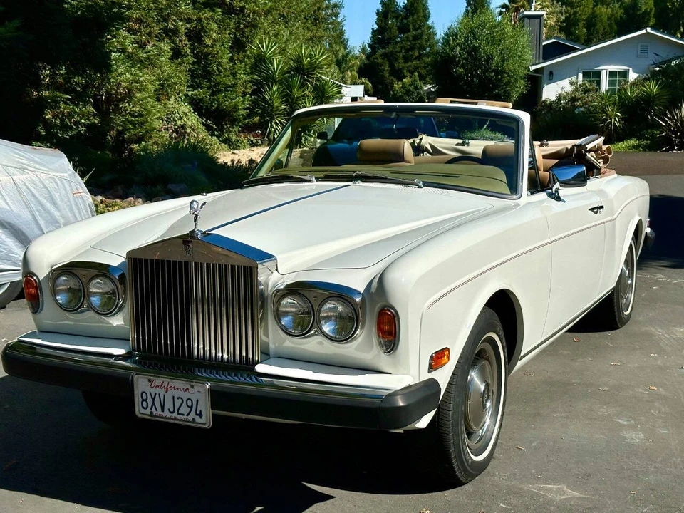 1976 Rolls-Royce Corniche Series I - Image 4 of 12