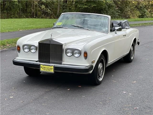 1976 Rolls-Royce Corniche Series I - Image 3 of 12