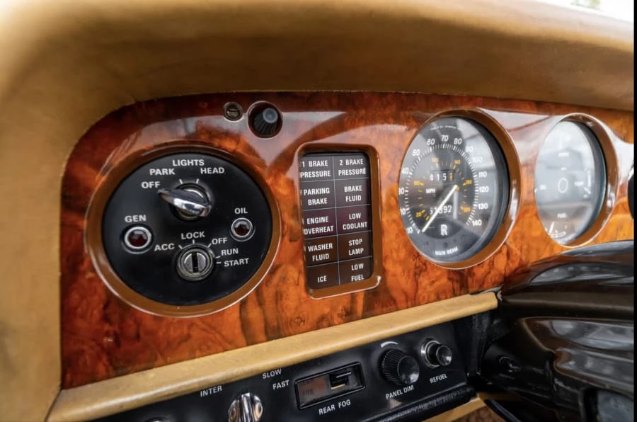 1976 Rolls-Royce Corniche Series I - Image 29 of 31