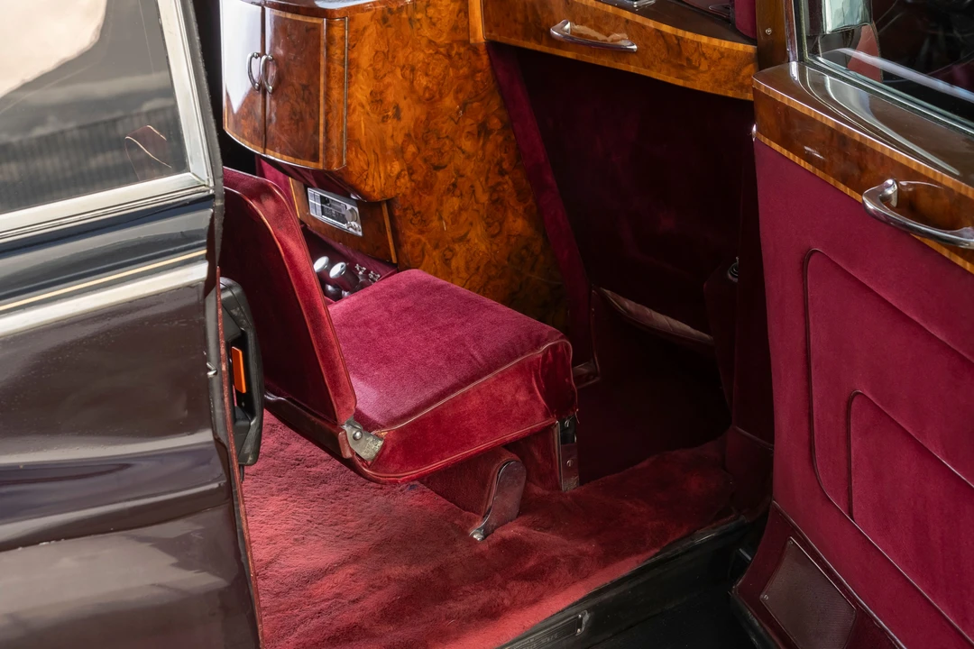 1976 Rolls-Royce Phantom VI - Image 24 of 31