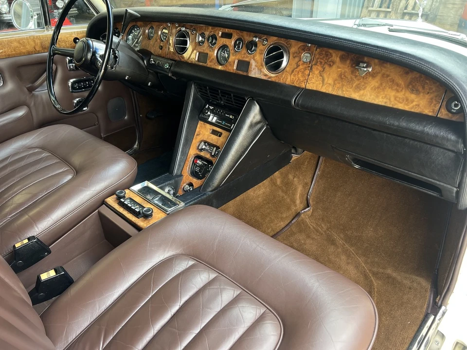 1976 Rolls-Royce Silver Shadow II - Image 25 of 30