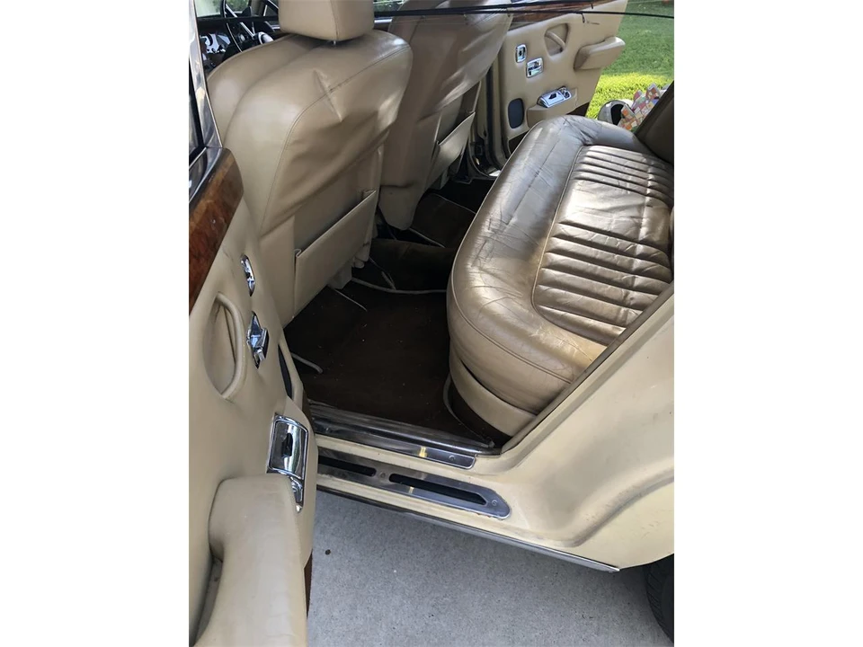1976 Rolls-Royce Silver Shadow I - Image 9 of 10