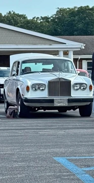 1976 Rolls-Royce Silver Wraith II - Image 2 of 20