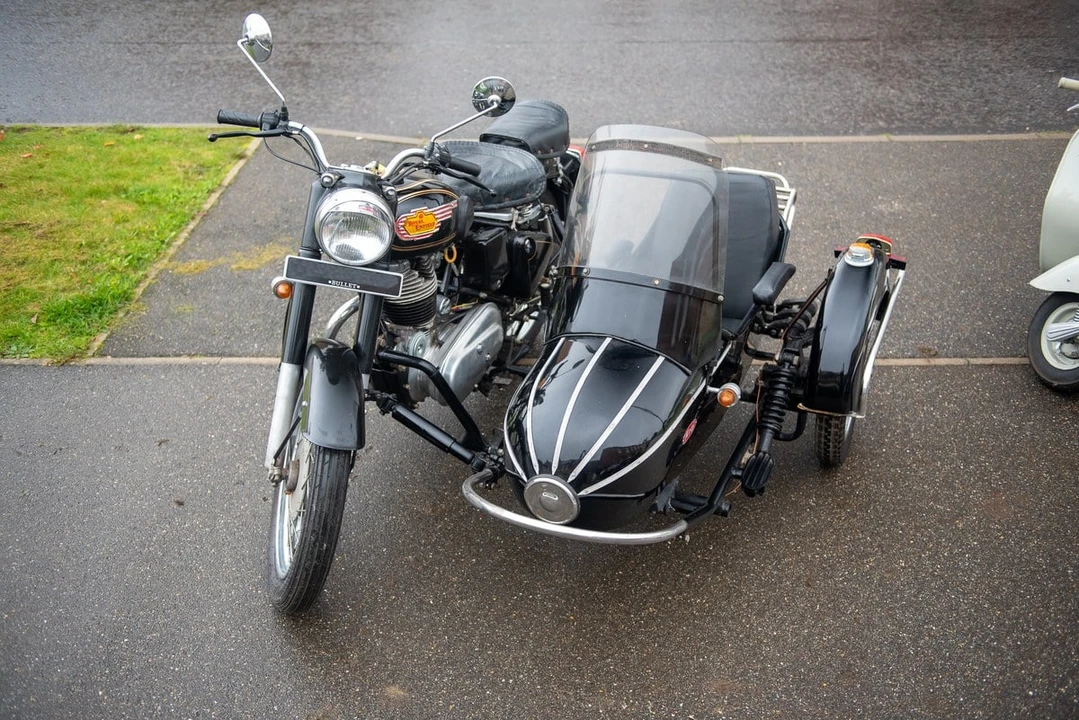 1976 Royal Enfield - Image 2 of 30