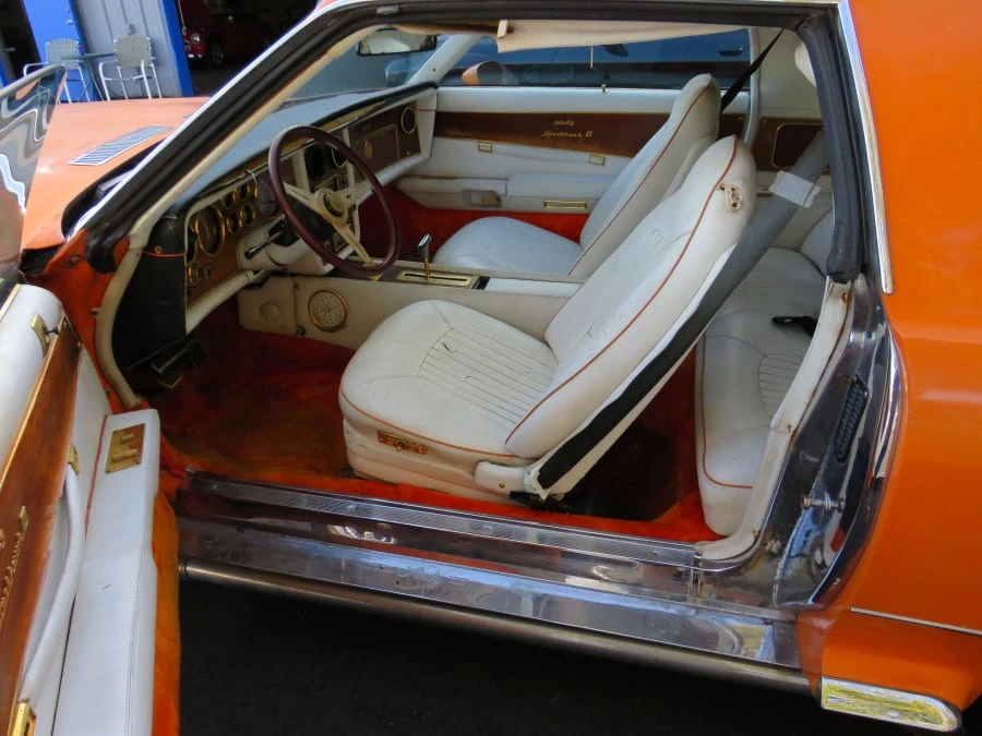 1976 Stutz Blackhawk - Image 4 of 8