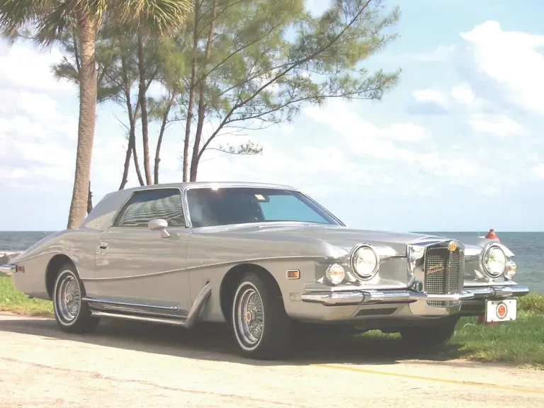 1976 Stutz Blackhawk - Image 2 of 2
