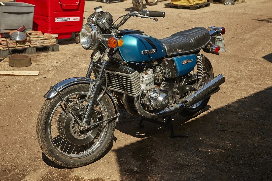 1976 Suzuki GT - Image 9 of 30