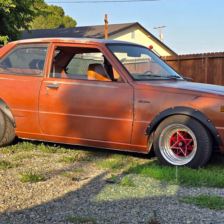 1976 Toyota Corolla 3rd Gen - Image 1 of 8