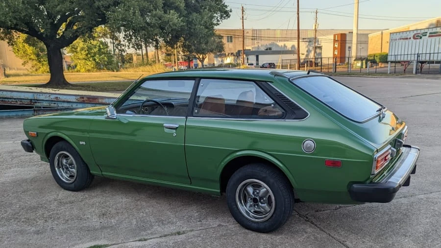1976 Toyota Corolla 3rd Gen - Image 2 of 17