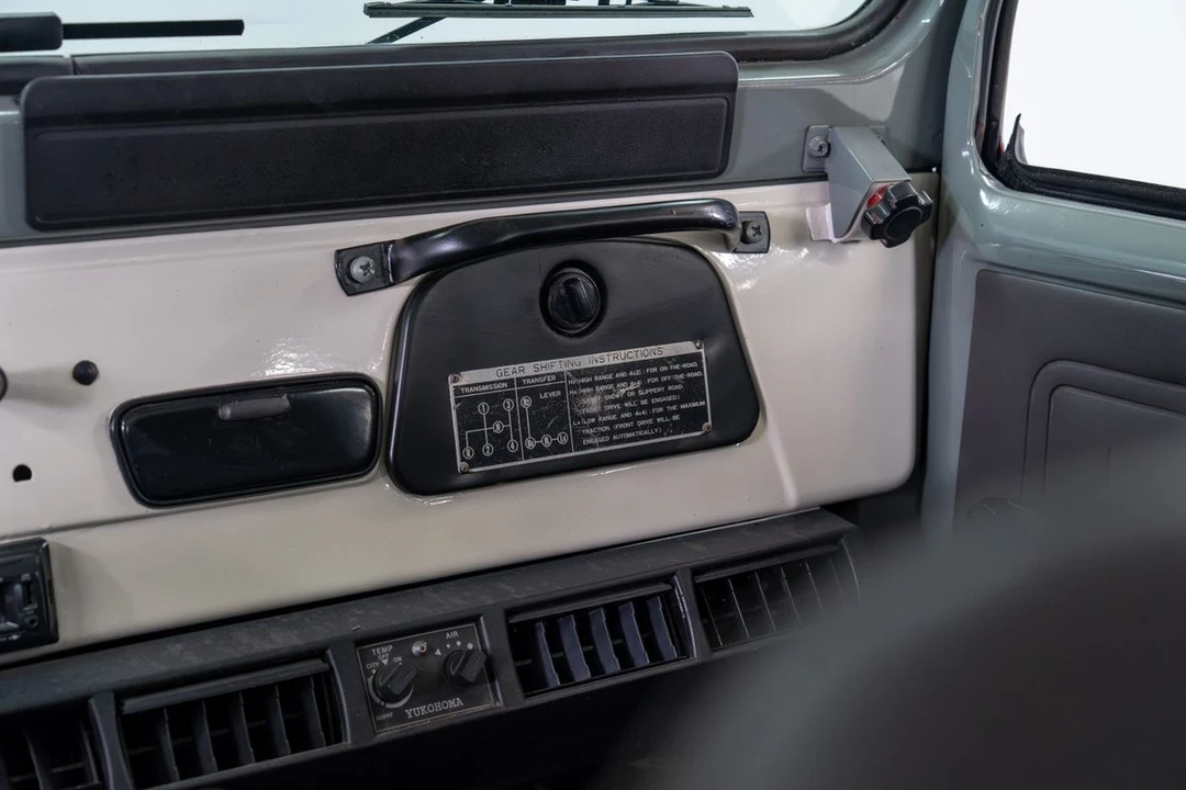 1976 Toyota J40 Land Cruiser - Image 17 of 31