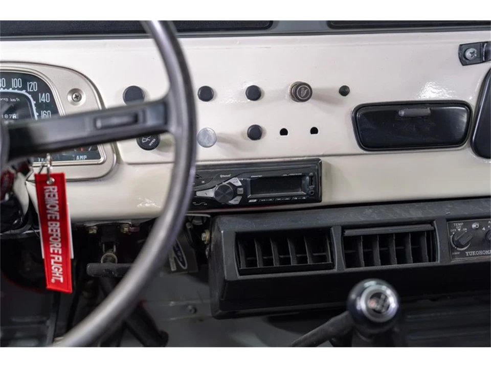 1976 Toyota J40 Land Cruiser - Image 15 of 31