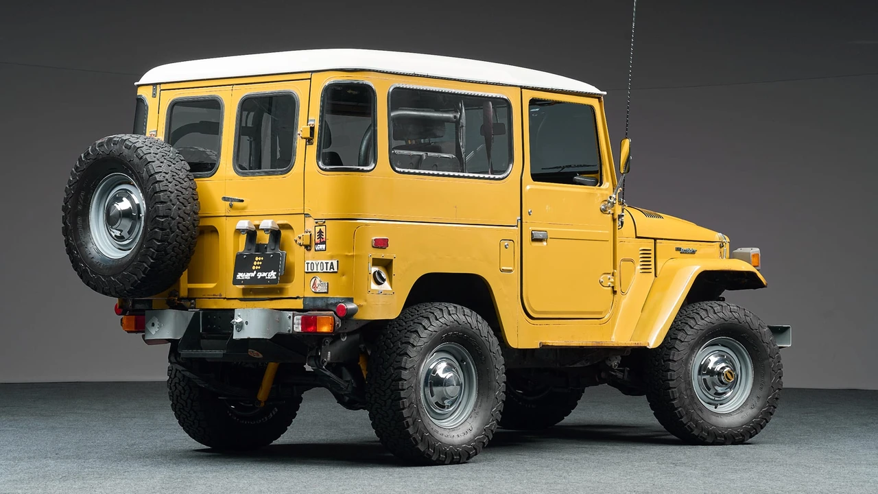 1976 Toyota J40 Land Cruiser - Image 10 of 31