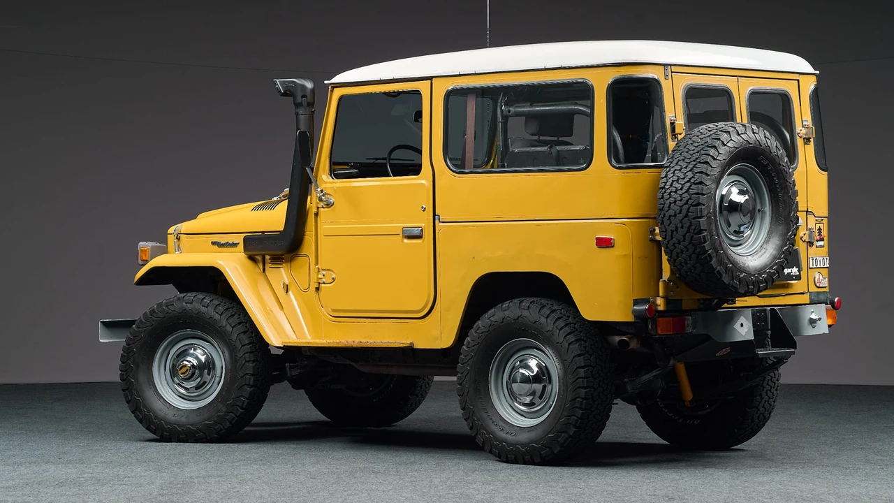 1976 Toyota J40 Land Cruiser - Image 14 of 31