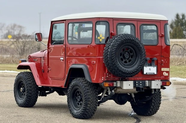 1976 Toyota J40 Land Cruiser - Image 2 of 7