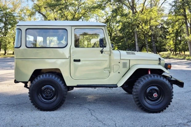 1976 Toyota J40 Land Cruiser - Image 3 of 7