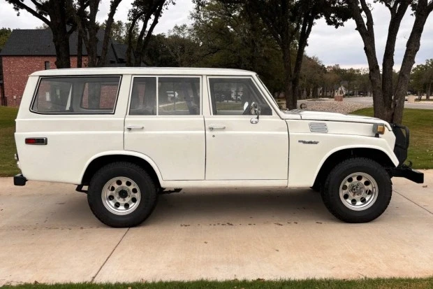 1976 Toyota J50 Land Cruiser - Image 3 of 7