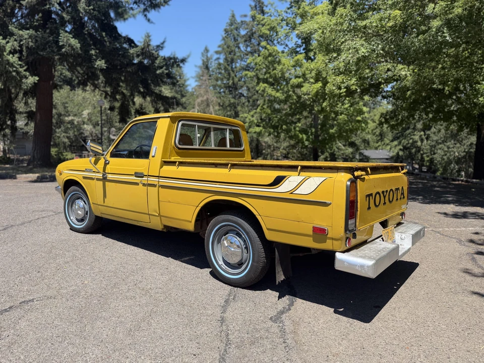1976 Toyota Hilux 2nd Gen - Image 15 of 31