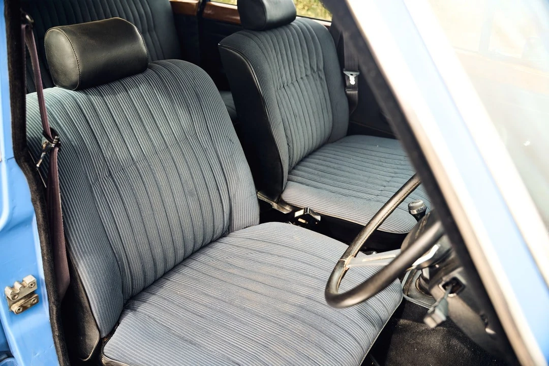 1976 Triumph - Image 9 of 30