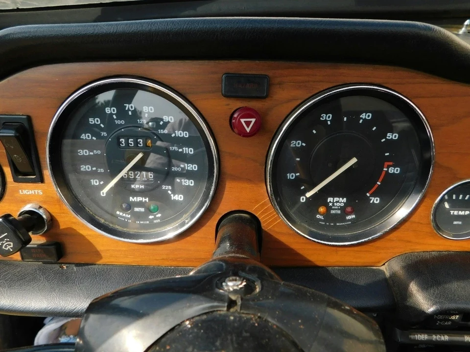 1976 Triumph TR6 (US-spec) - Image 10 of 21