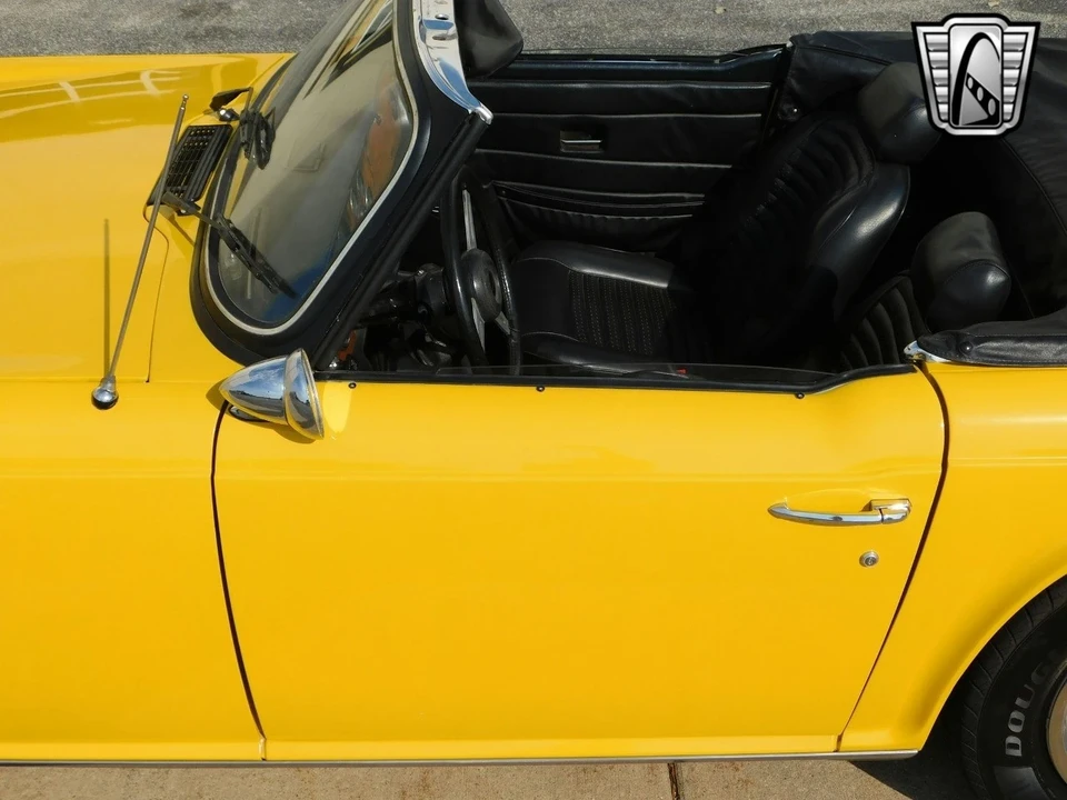 1976 Triumph TR6 (US-spec) - Image 9 of 21