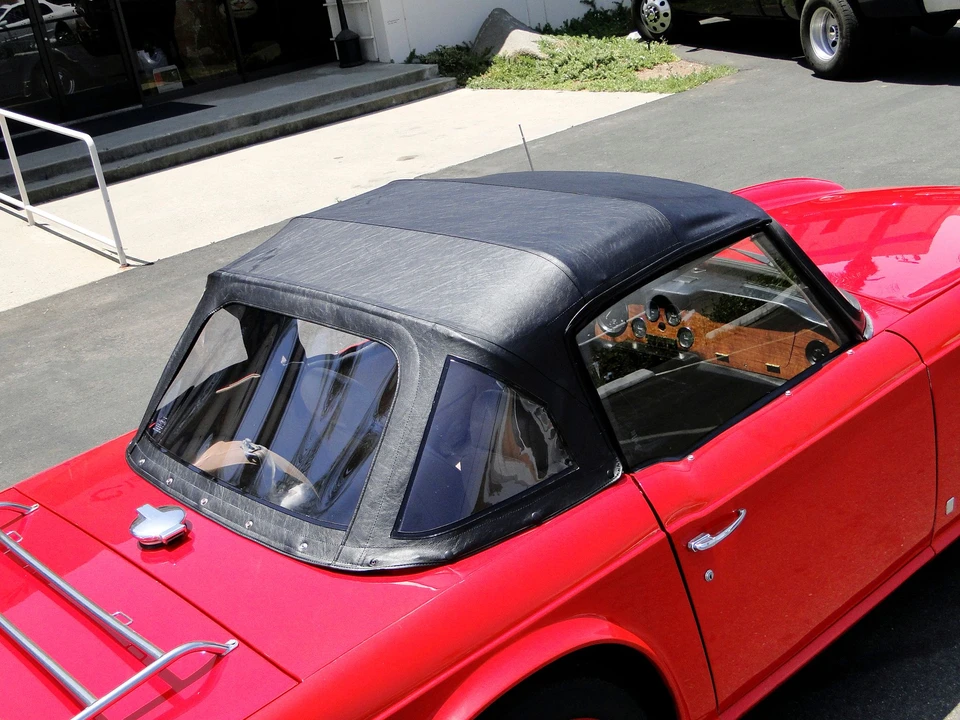 1976 Triumph TR6 CF Injected - Image 6 of 10