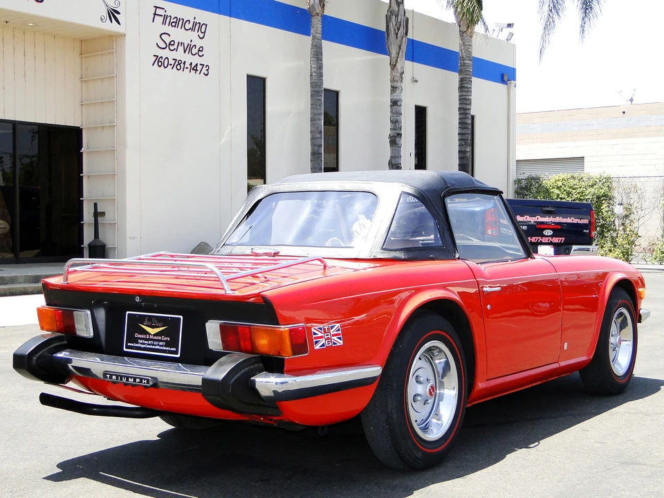 1976 Triumph TR6 CF Injected - Image 8 of 10