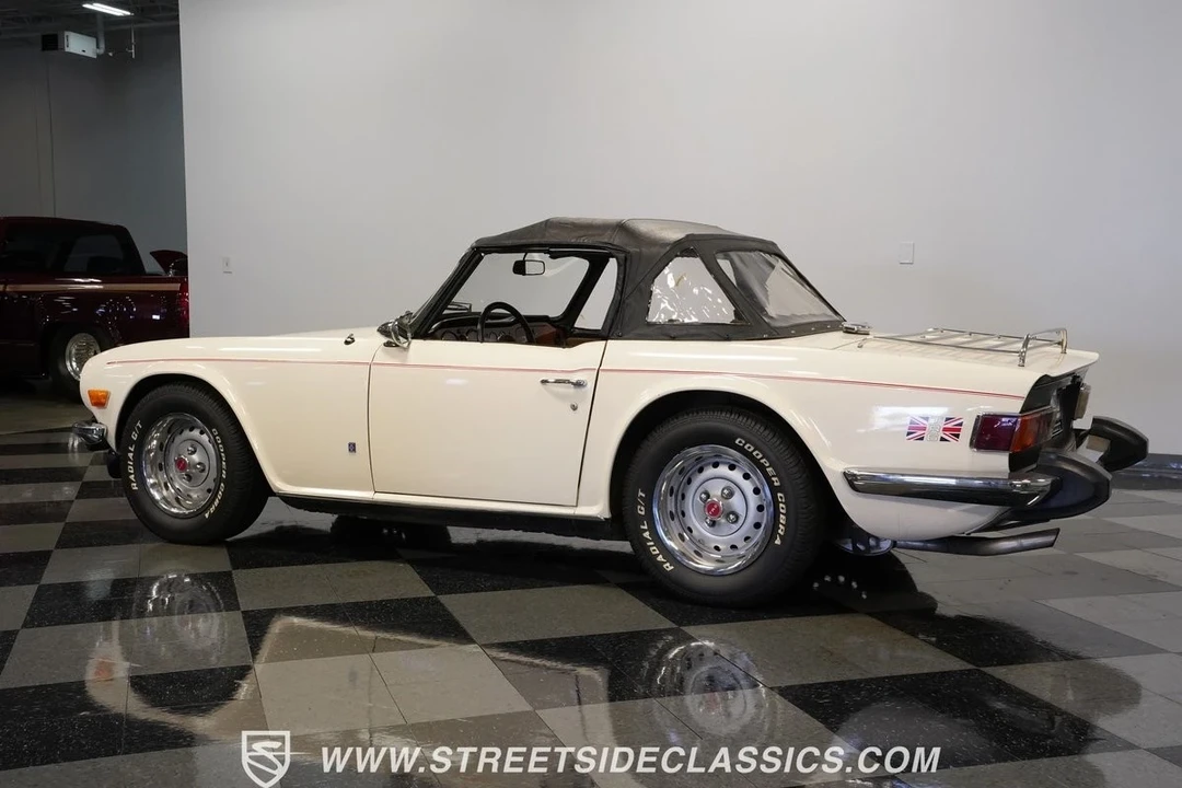 1976 Triumph TR6 (US-spec) - Image 9 of 12